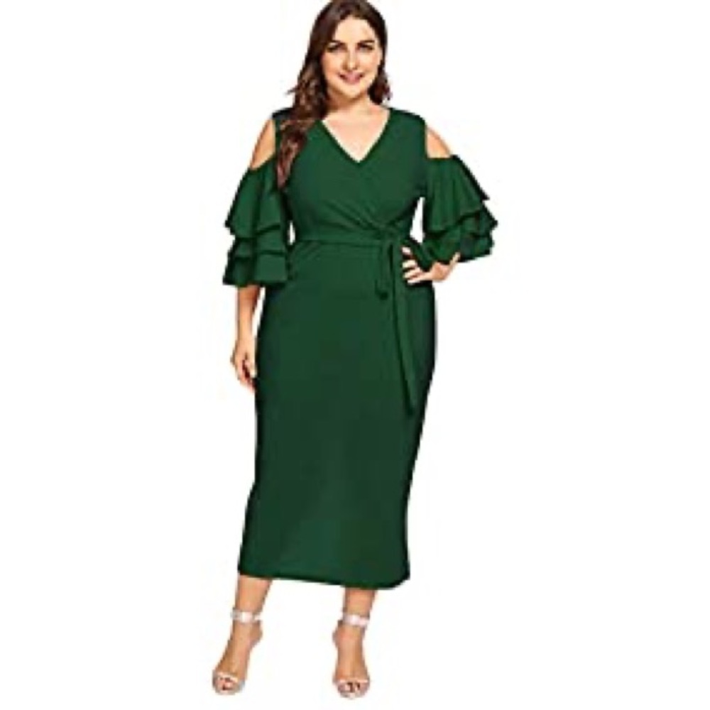 Beautiful flutter sleeve dress size 3x